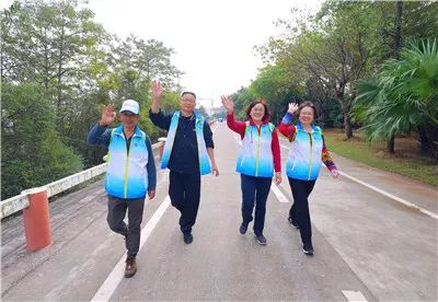 一(yī)起回顧第三屆“時(shí)時(shí)關愛(ài)·彙聚同心”徒步公益活動的(de)精彩瞬間(jiān) 一(yī)起回顧第三屆“時(shí)時(shí)關愛(ài)·彙聚同心”徒步公益活動的(de)精彩瞬間(jiān)