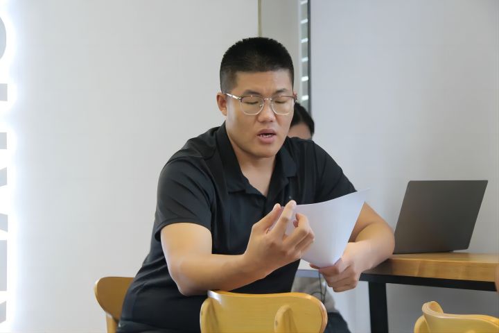 書(shū)香浸潤心靈,閱讀(dú)點亮(liàng)人(rén)生(shēng)∣時(shí)彙信息讀(dú)書(shū)彙 書(shū)香浸潤心靈,閱讀(dú)點亮(liàng)人(rén)生(shēng)∣時(shí)彙信息讀(dú)書(shū)彙