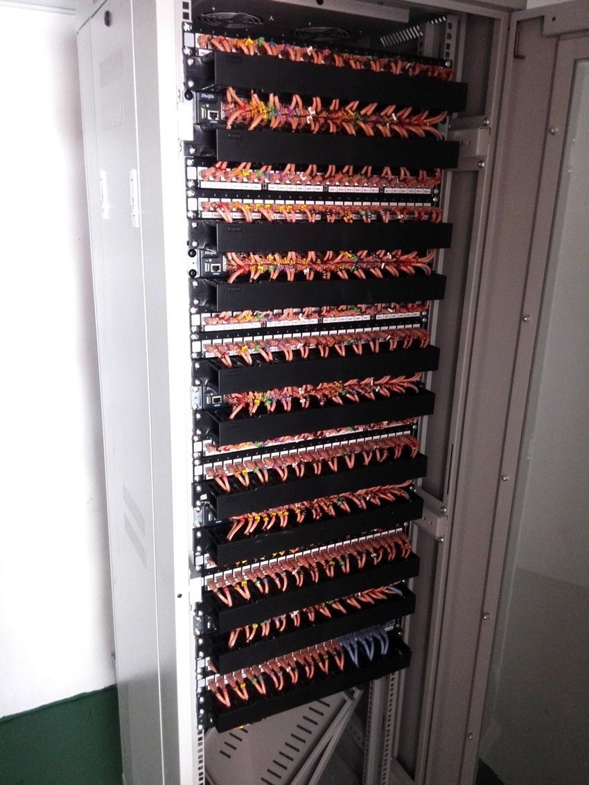 某高(gāo)校(xiào)2017年(nián)系統集成項目