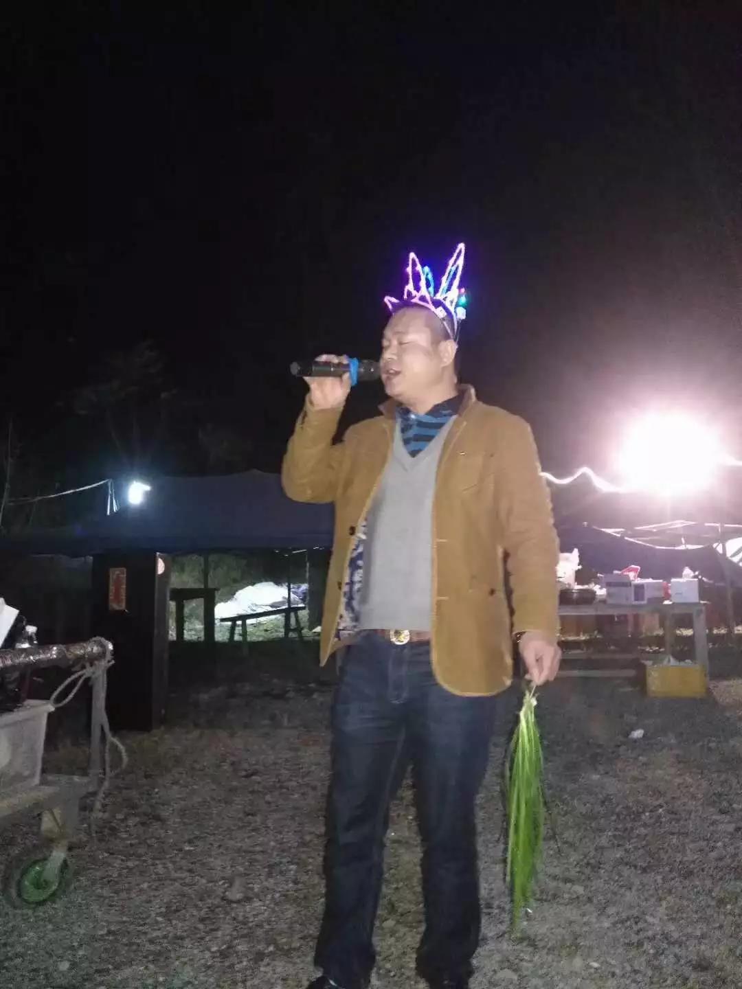 屬于我們style的(de)年(nián)會(huì) 屬于我們style的(de)年(nián)會(huì)