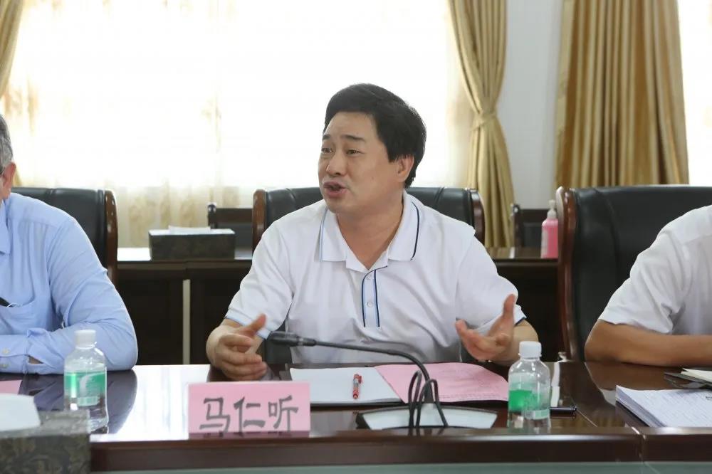 廣州鐵(tiě)路(lù)職業(yè)技(jì)術(shù)學院與浪潮集團、時(shí)彙信息簽署三方戰略合作(zuò)協議(yì)