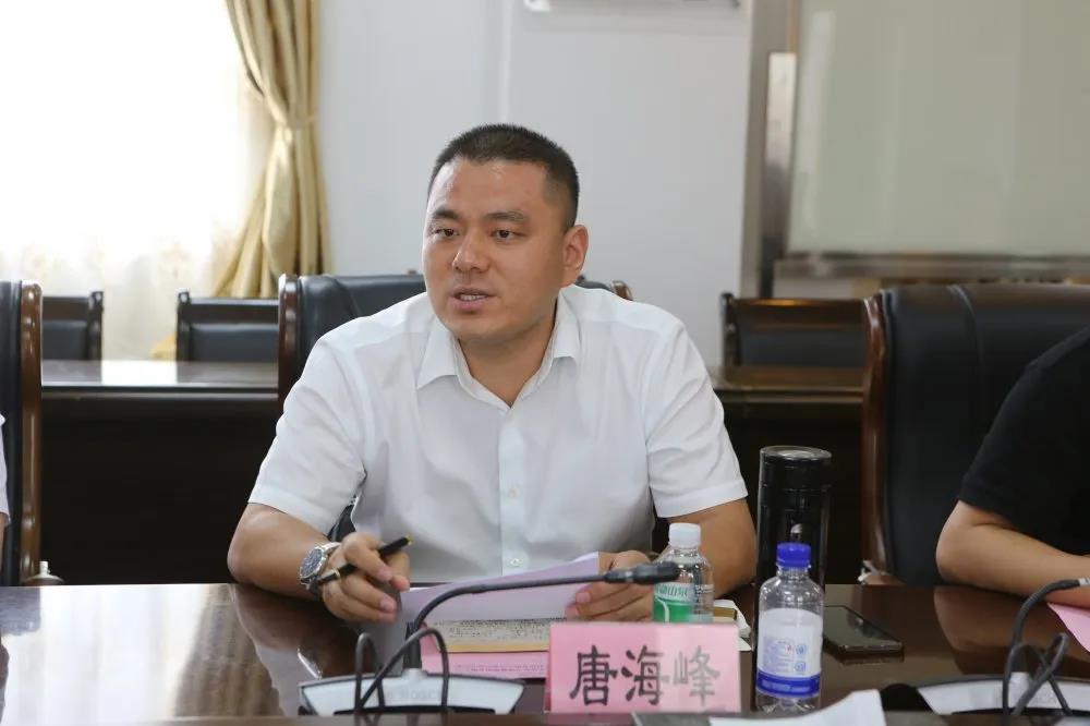 廣州鐵(tiě)路(lù)職業(yè)技(jì)術(shù)學院與浪潮集團、時(shí)彙信息簽署三方戰略合作(zuò)協議(yì) 廣州鐵(tiě)路(lù)職業(yè)技(jì)術(shù)學院與浪潮集團、時(shí)彙信息簽署三方戰略合作(zuò)協議(yì)