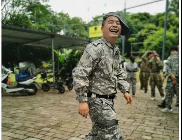 深圳市獵空科技有限公司2020第二季度員(yuán)工(gōng)大(dà)會(huì)暨拓展活動順利舉行(xíng)